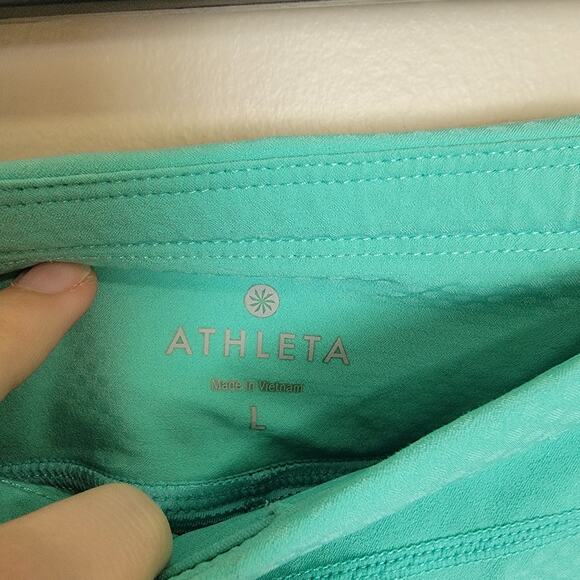 Athleta Light Blue Skort with Pockets Size Large - Picture 3 of 4